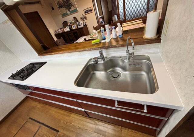 キッチン天板シート貼り工事