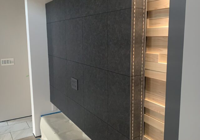 壁面フロアタイル新築工事